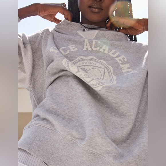 Aerie Women’s Big Chill Crew Dance Academy Oversized Sweatshirt XXS - Picture 6 of 15